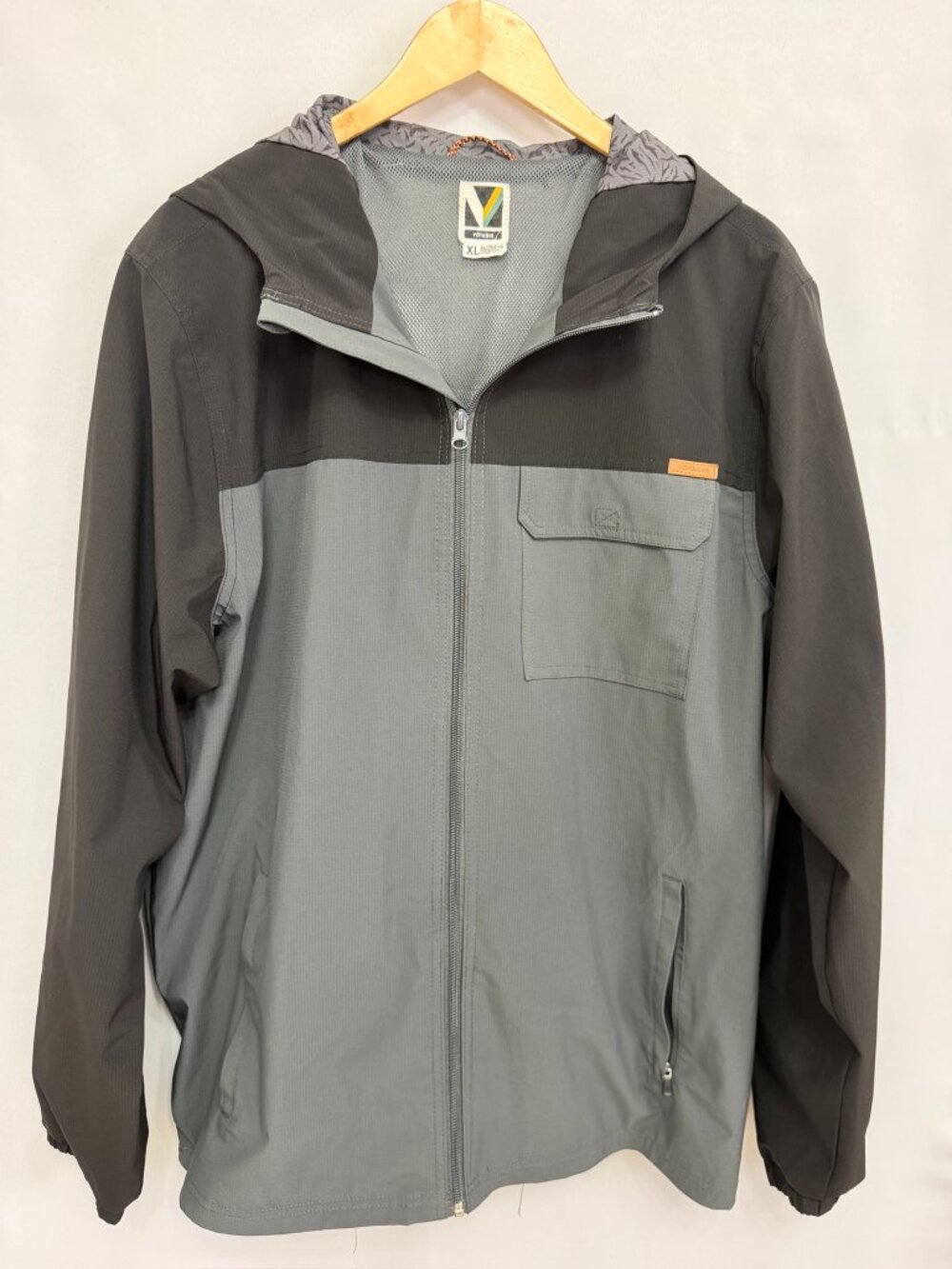 Voyager Hooded Windbreaker Stretch Jacket Men XL Gray Black | Gorpcore Outdoor